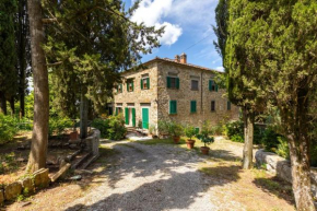 CYPRESSES VILLA with PRIVATE SWIMMING POOL Castellina In Chianti